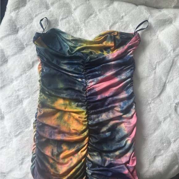 Vibrant Red and Orange Strapless Ruched Casual  Dress - Picture 4 of 6